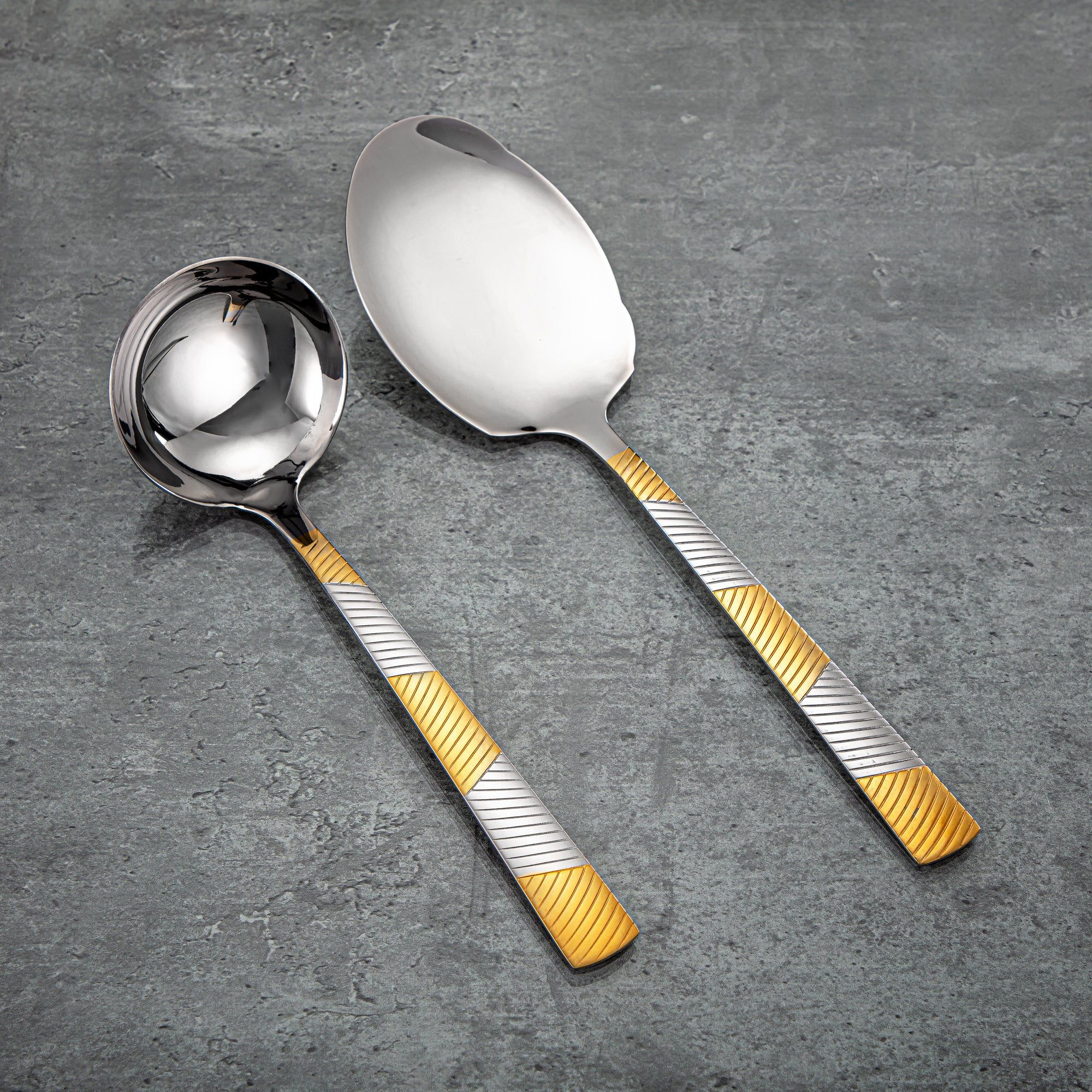 المرجان طقم أدوات مائدة ستانلس ستيل 32 قطعة مع حامل فضي وذهبي - CUT0010207