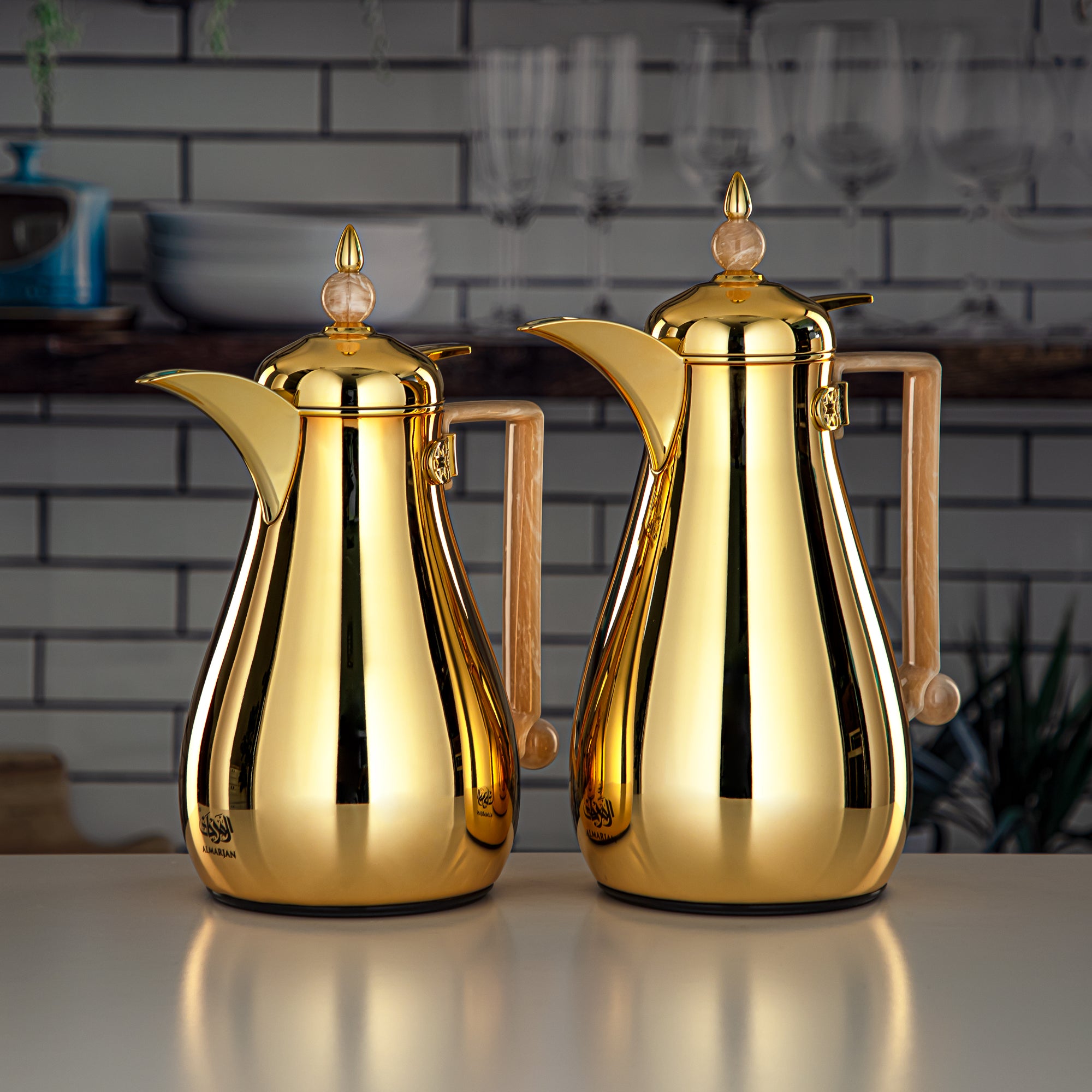 Almarjan 2 Pieces Vacuum Flask Set Gold - FG803-070/100 PBG/G