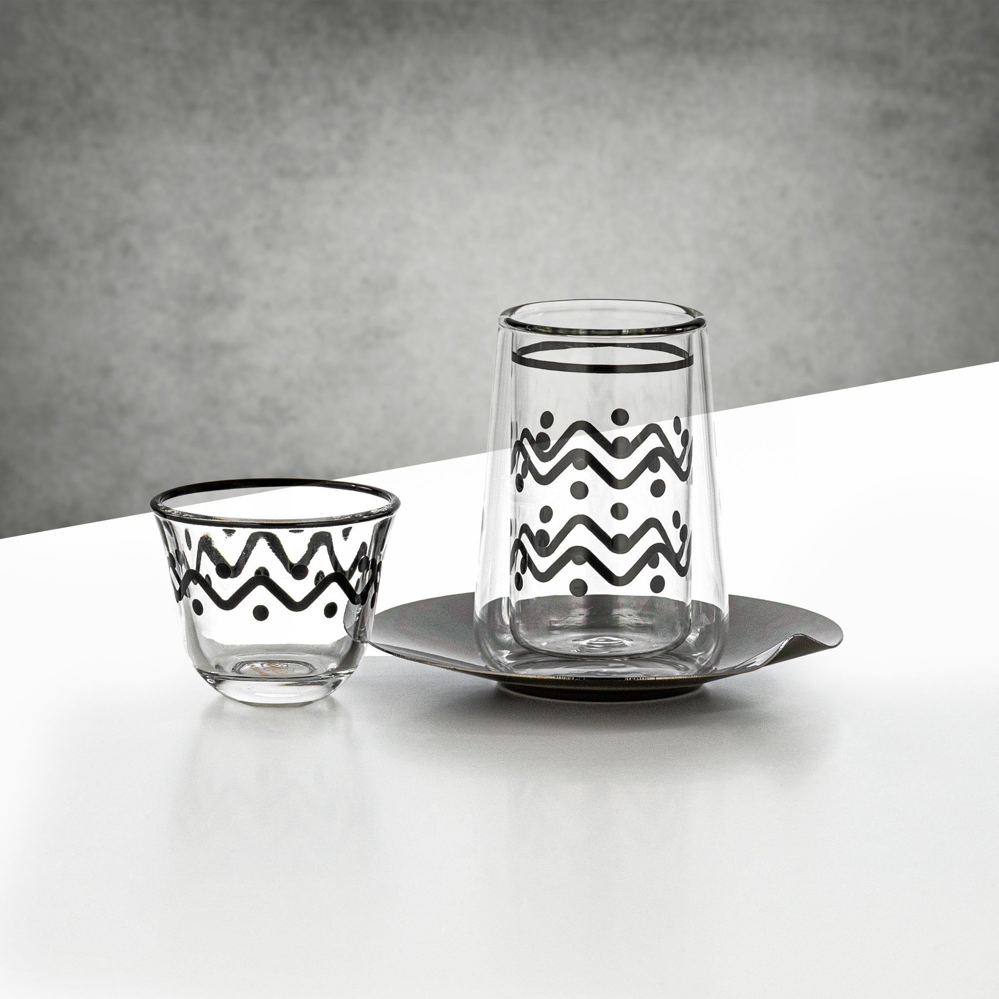 Almarjan Tea & Coffee Glass Set 18 Pieces Clear with Black Pattern & Gun Black Saucers
