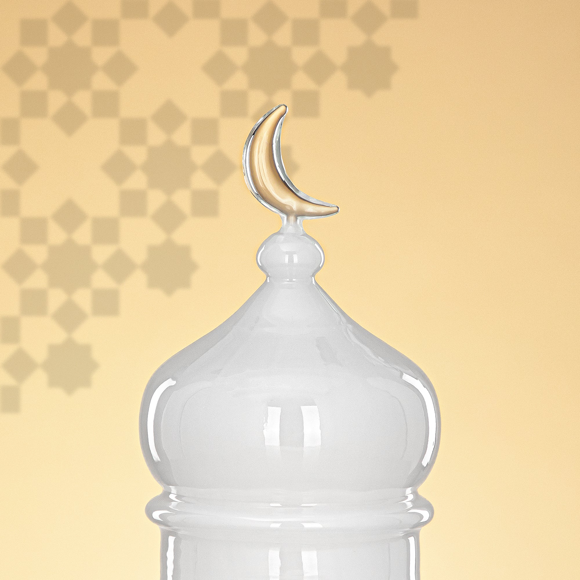 Almarjan Minaret Table Decoration 23cm x 15cm White with Clear Crescent Moon – Noor Al Layali