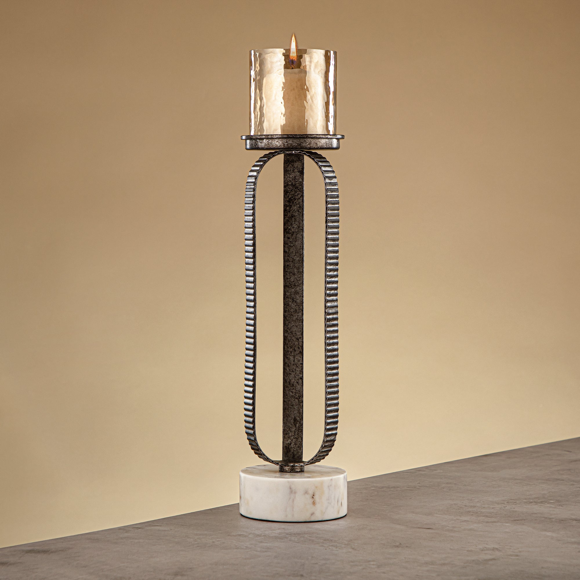 حامل شموع المرجان العمودي 44 سم فضي ريفي