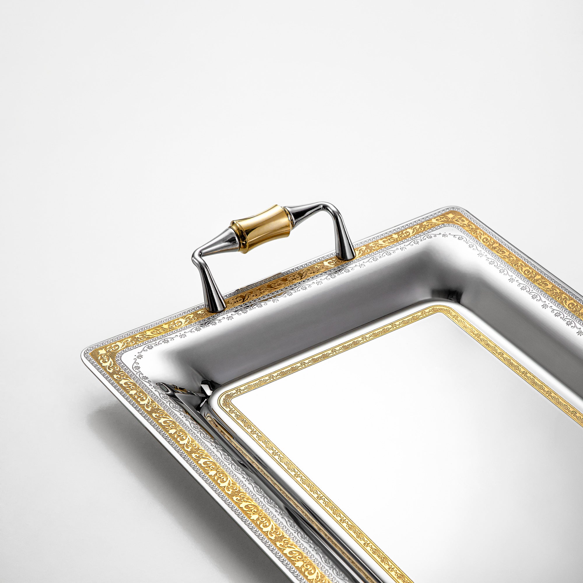 Almarjan Serving Tray 40cm Silver & Gold