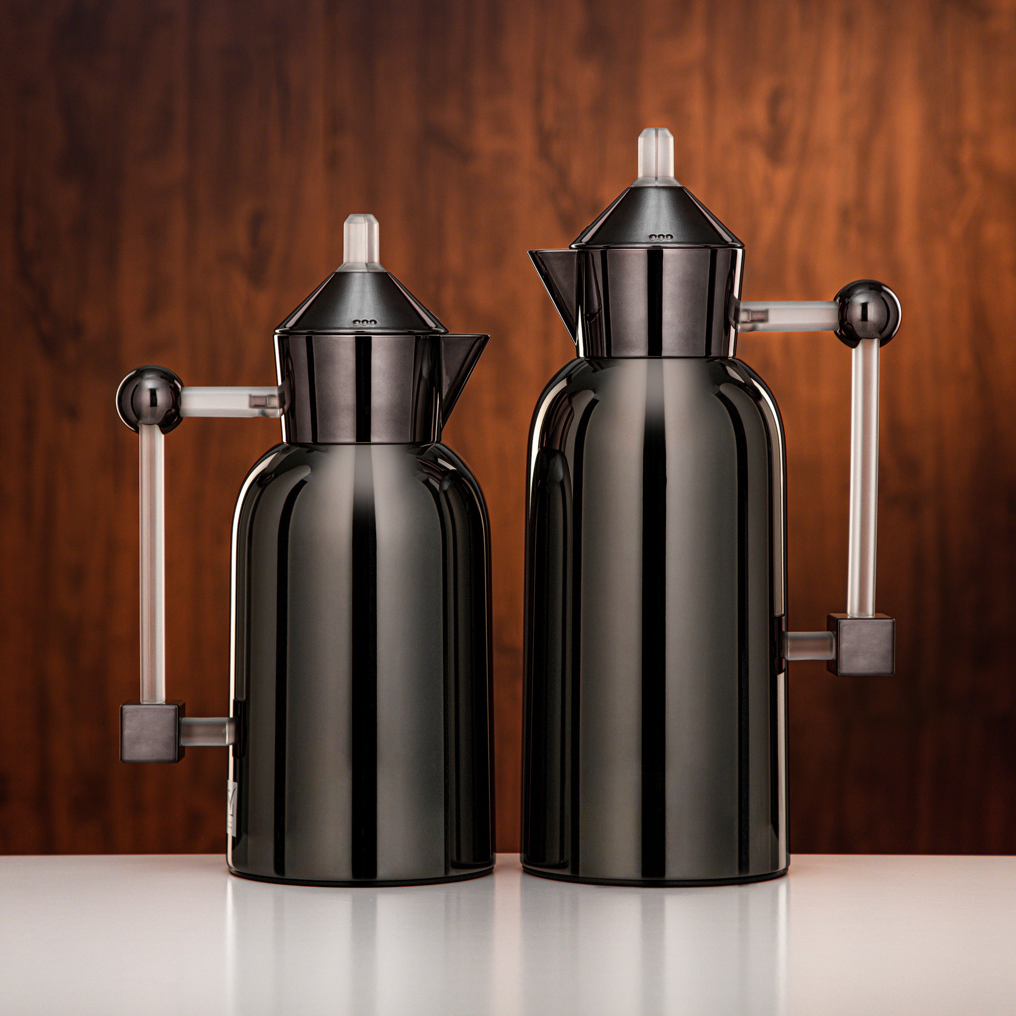 Almarjan Vacuum Flask Set 0.7L + 1L Gun Black & Frost