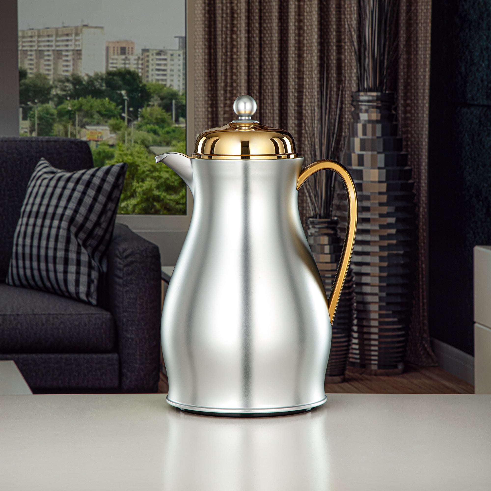 Almarjan Vacuum Flask Metal Body with Glass Refill 1L Matt Silver & Gold (RPA-100-MSG) – Everyday Elegance Collection
