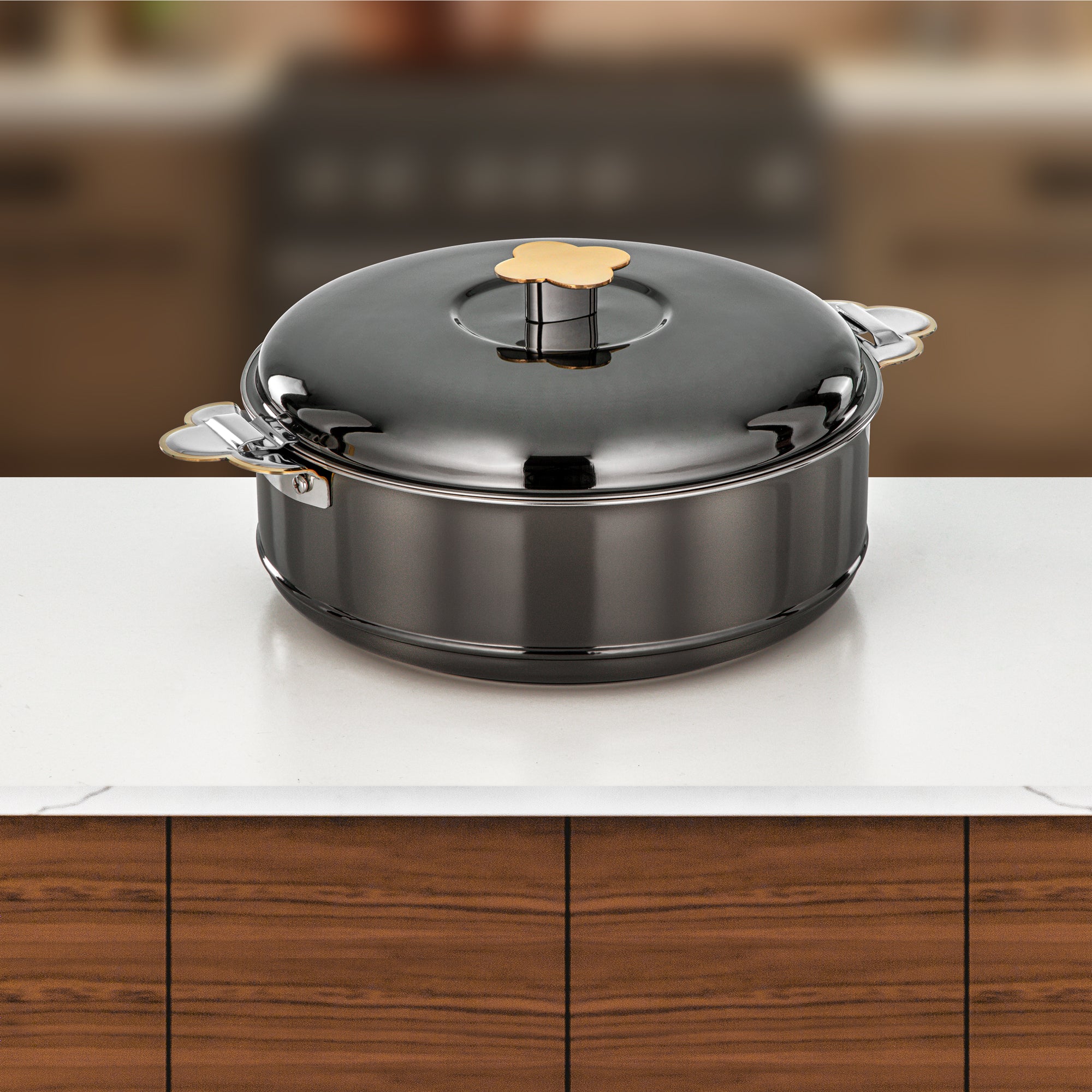 طقم حرارات المرجان فيدا، ٣ قطع بسعات ٢.٥ لتر، ٣.٥ لتر و٥ لتر، باللون الأسود المعدني والذهبي